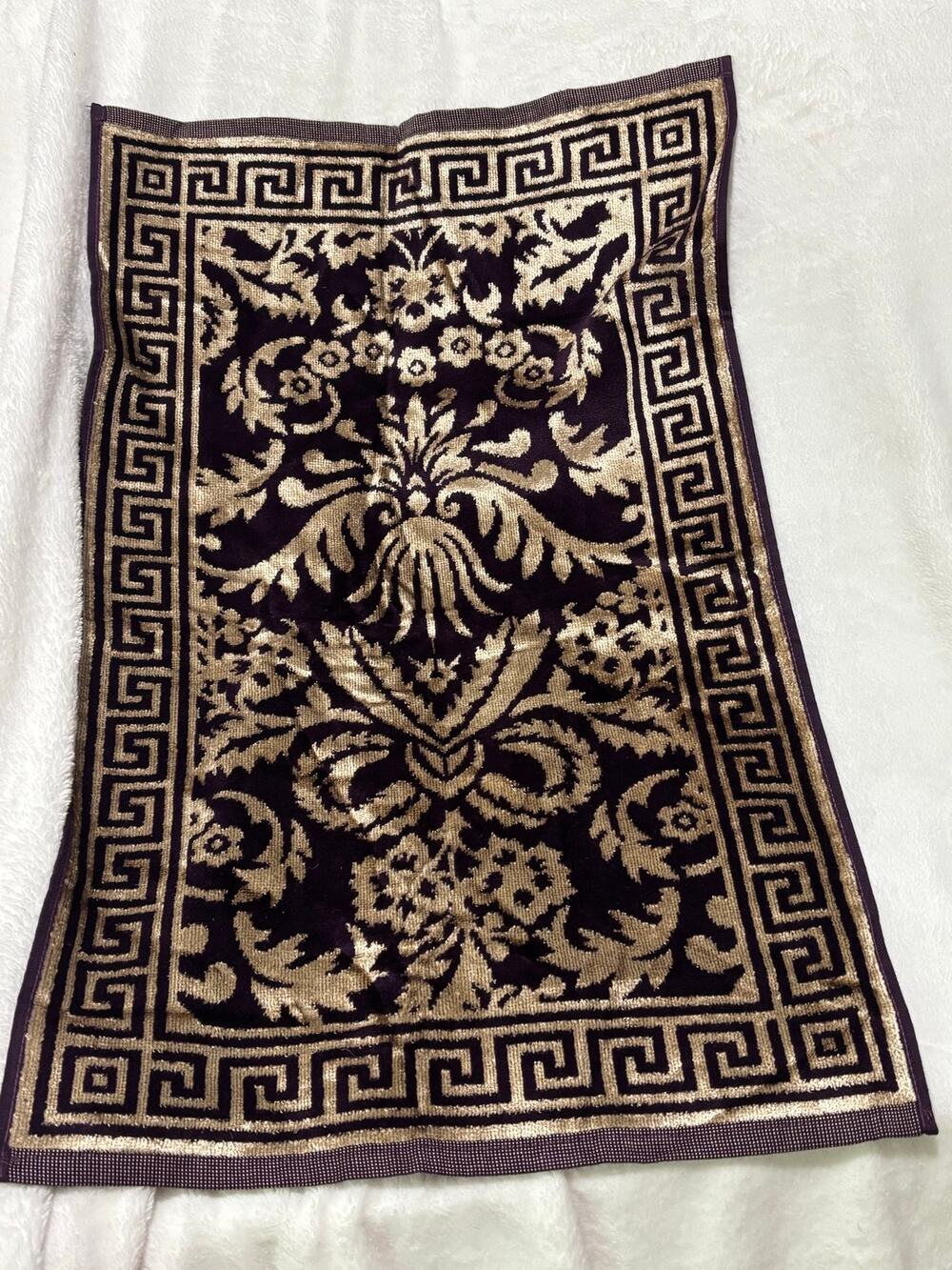 Well dressed home purple gold Greek key hand towel nwot cotton viscose blend